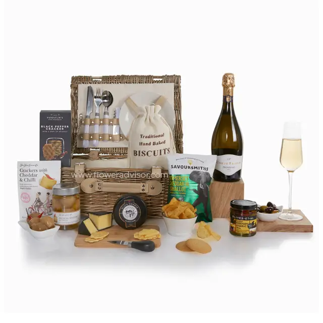 Summer Fizz Picnic Hamper - Gifts for Men